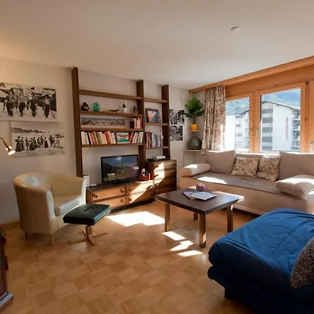 Haus Bahnhofbuffet, Riffelhorn Apartment Zermatt