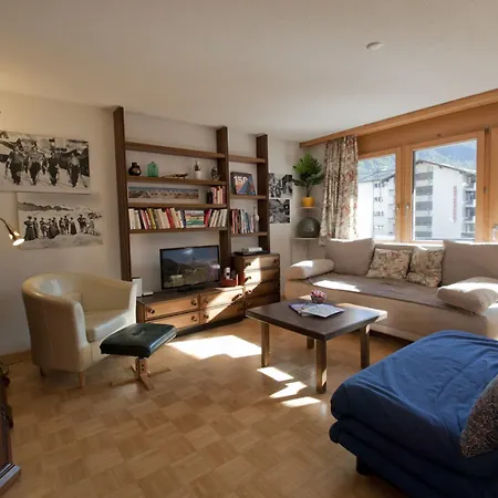 Apartman Haus Bahnhofbuffet, Riffelhorn *